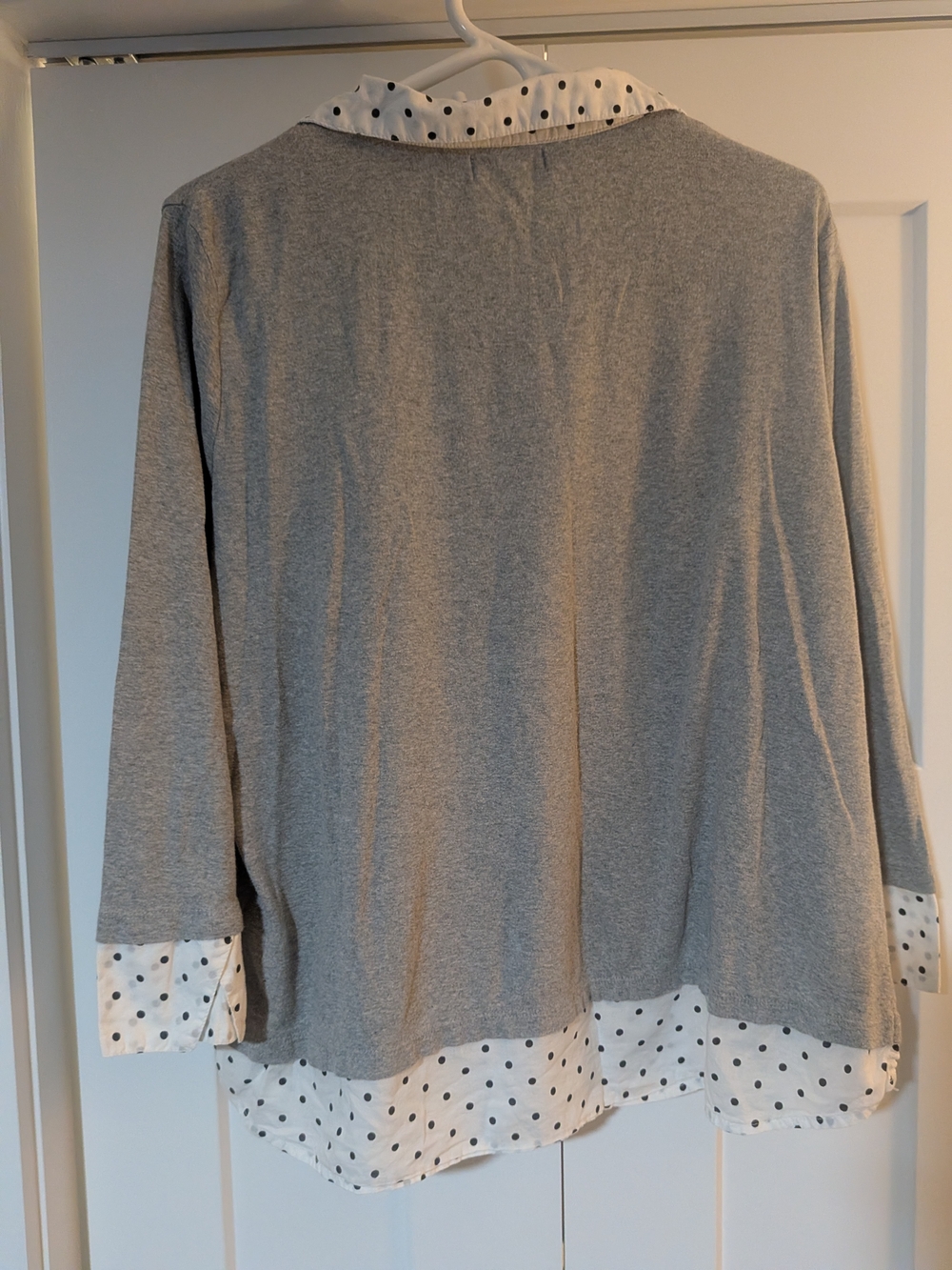 Kim Rodgers Women's Sweaters With Faux Undershirt Size XL Bundle Navy & Grey - Picture 9 of 10